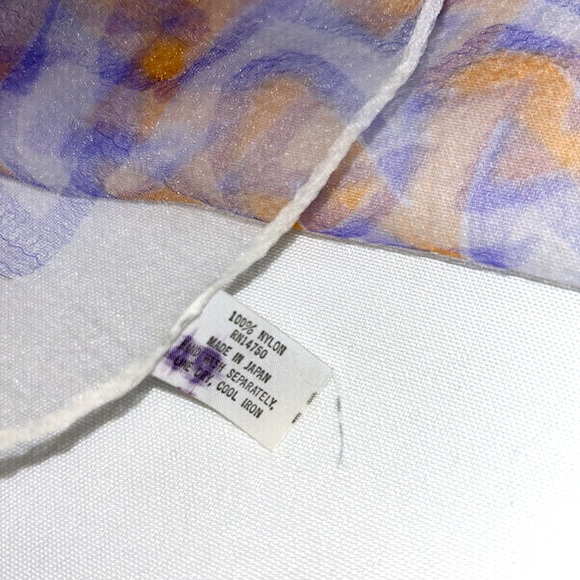 Unbranded Nylon Star 🌟 Pattern Made in Japan Purple & Orange Scarf 23” x 21” - Picture 4 of 4